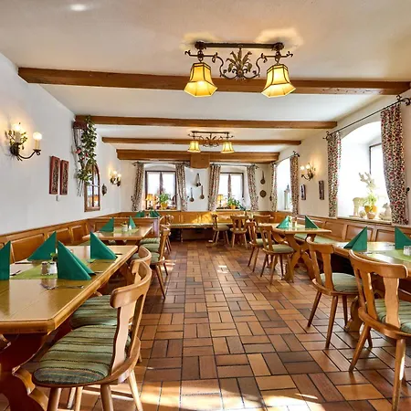 Drei Mohren Γκάρμις-Παρτενκίρχεν